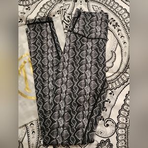 Till you collapse effortless booty scrunch